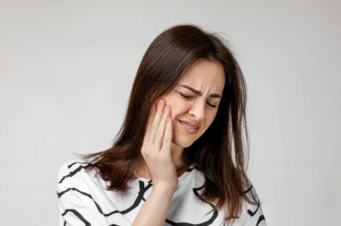 Pain management after getting dental implants procedure